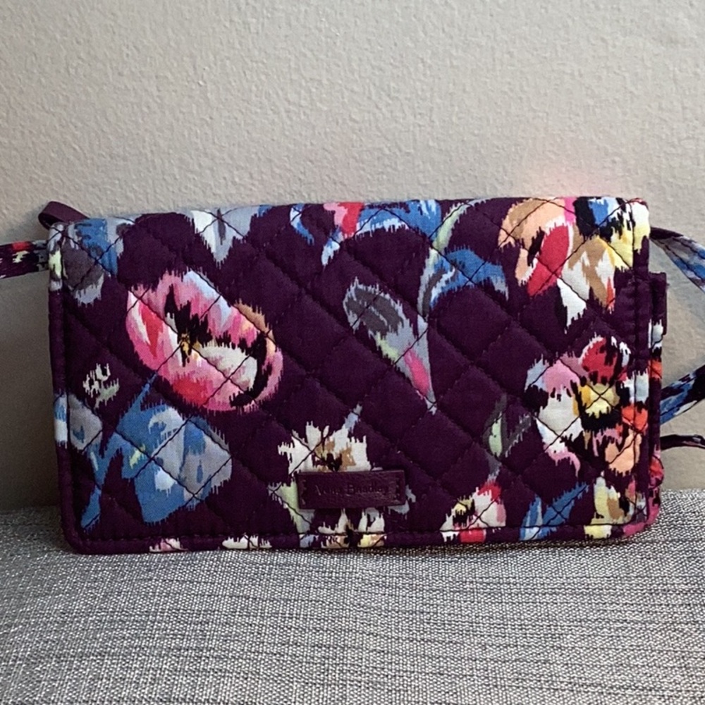 Vera Bradley phone crossbody